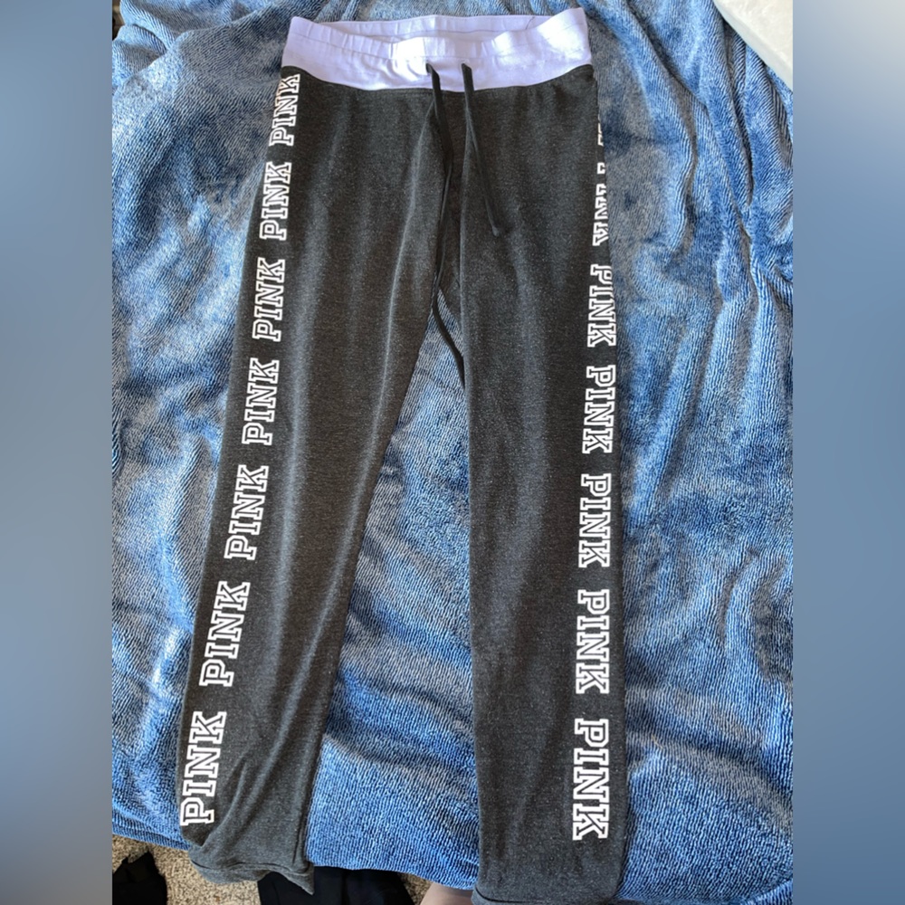 PINK joggers small